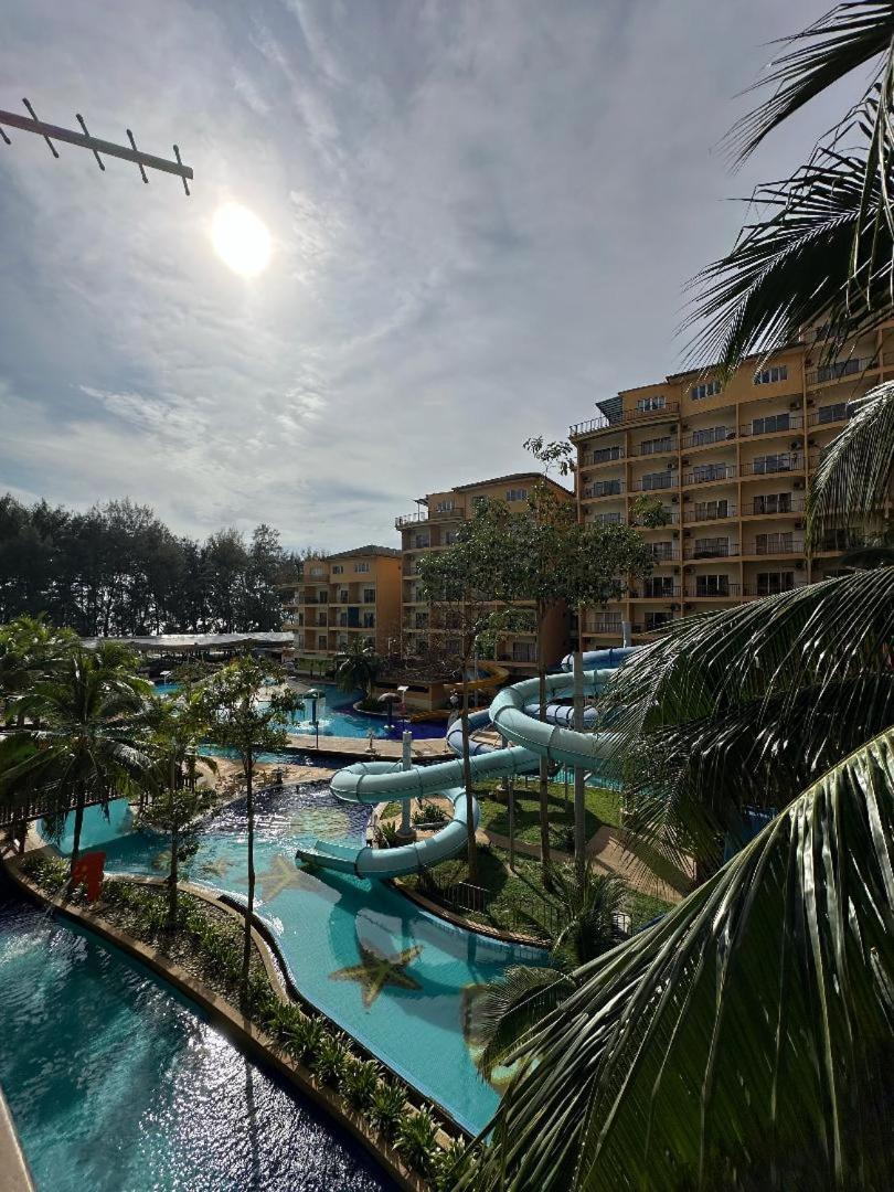 Hotel Gold Coast Morib By Tim Exterior foto